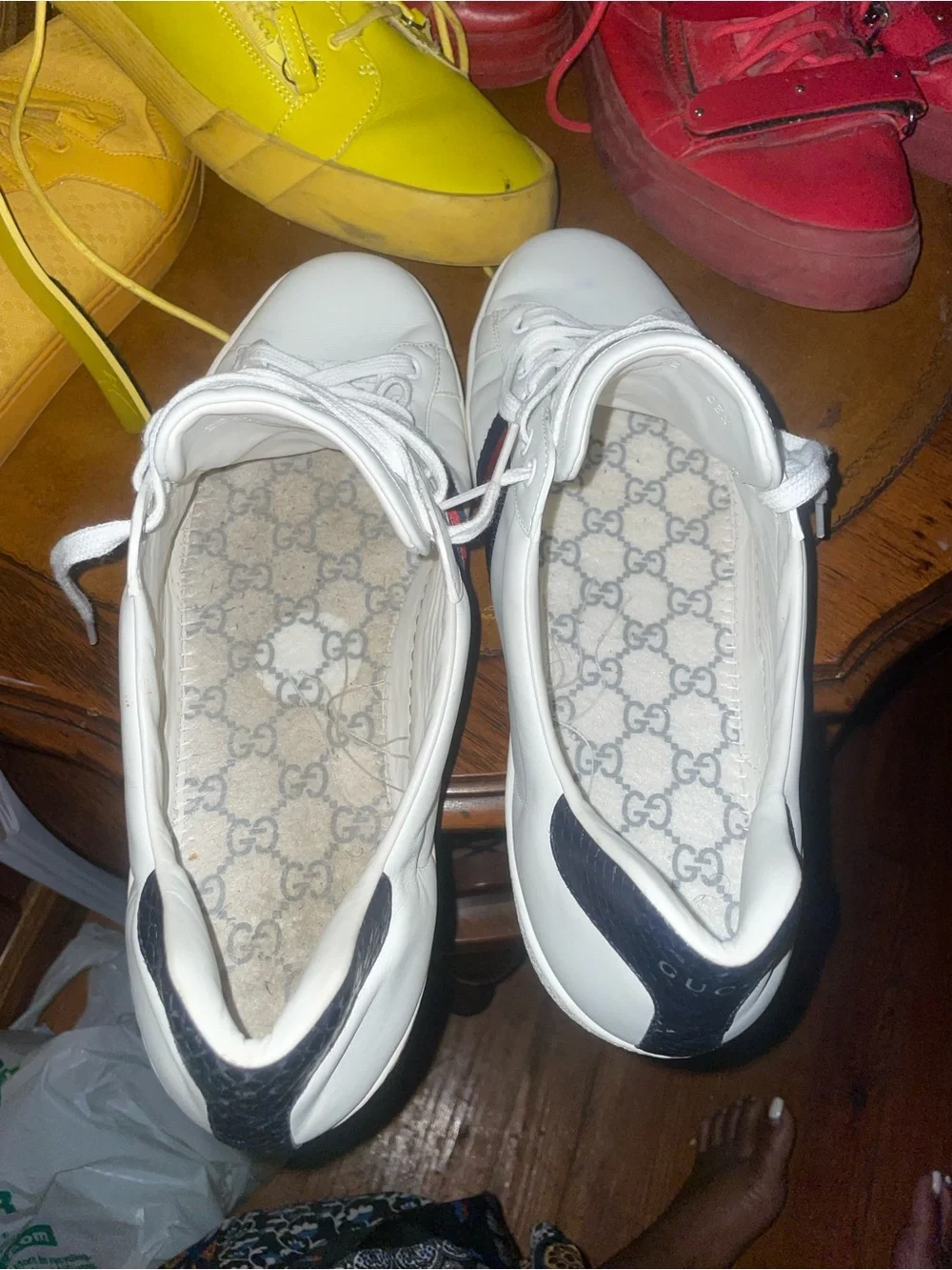 Gucci White Leather Sneakers with Red & Navy Web Stripe